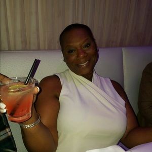 Meet your Posher, Coretta